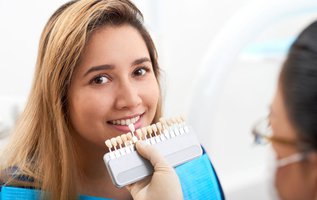 Porcelain veneers in Ontario
